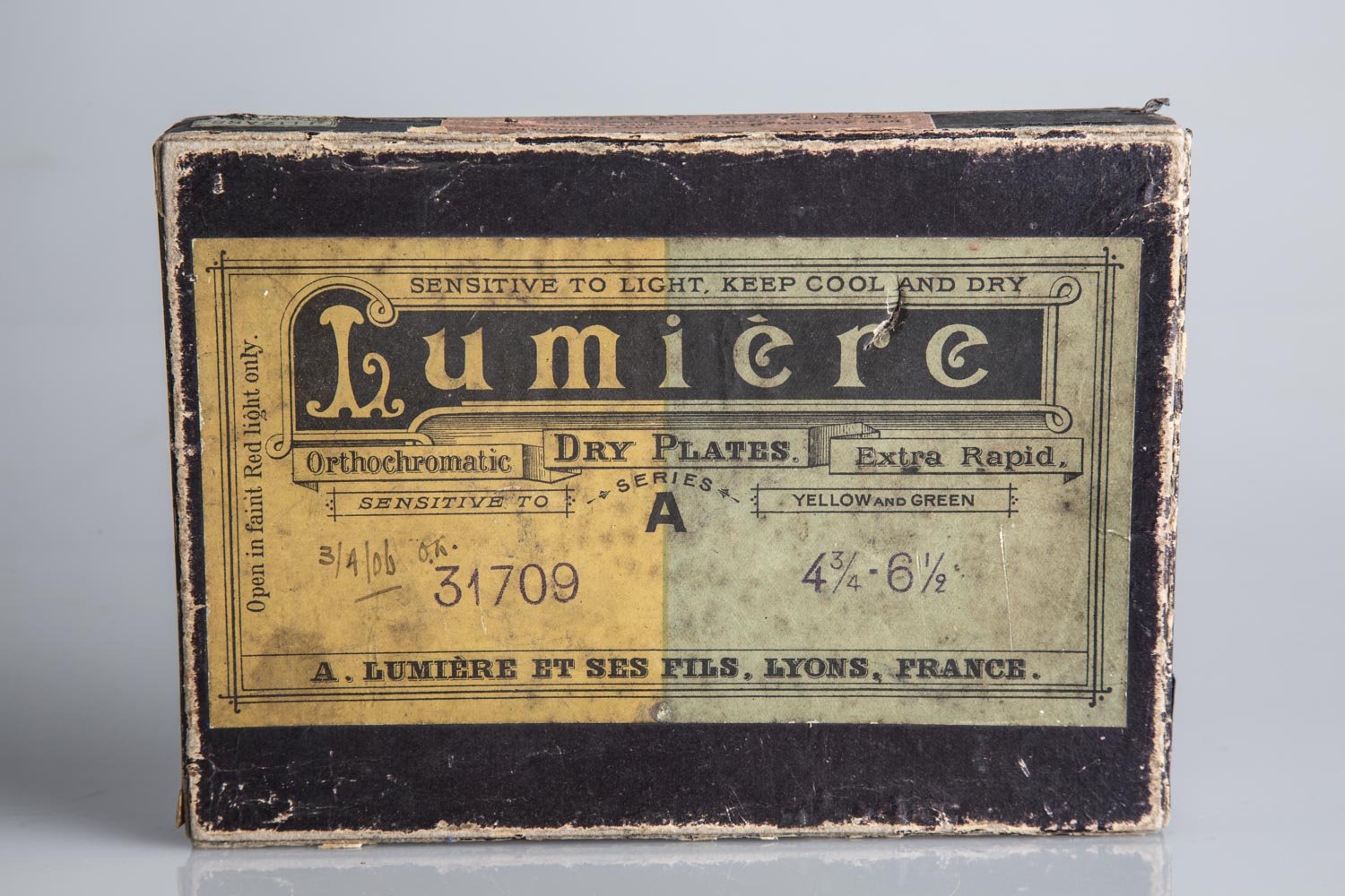 lumier.jpg